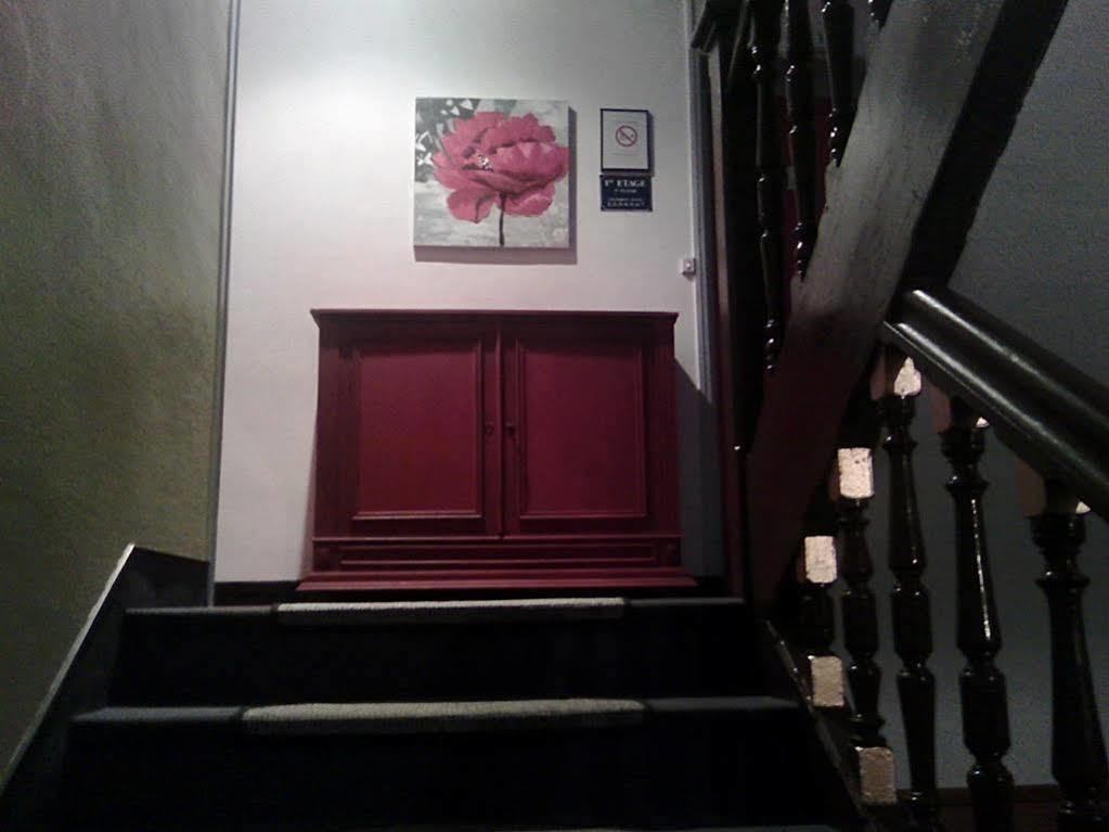 Hotel De La Colombiere Chalon-sur-Saone Bagian luar foto