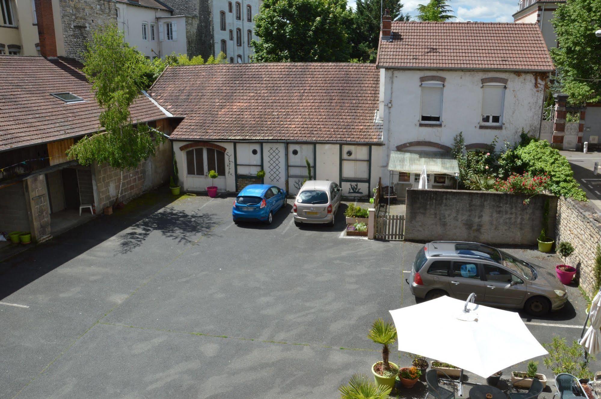 Hotel De La Colombiere Chalon-sur-Saone Bagian luar foto